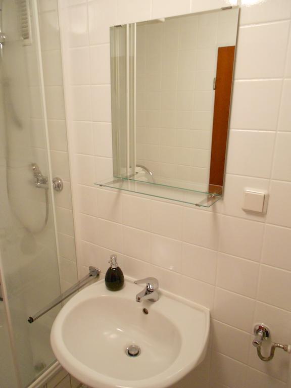 Apartments Hofgarten Regensburg Phòng bức ảnh