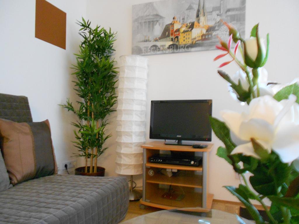 Apartments Hofgarten Regensburg Phòng bức ảnh